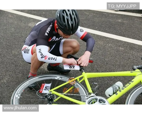 成都篮球队的转型之路探索与挑战精英赛特别报道全景呈现